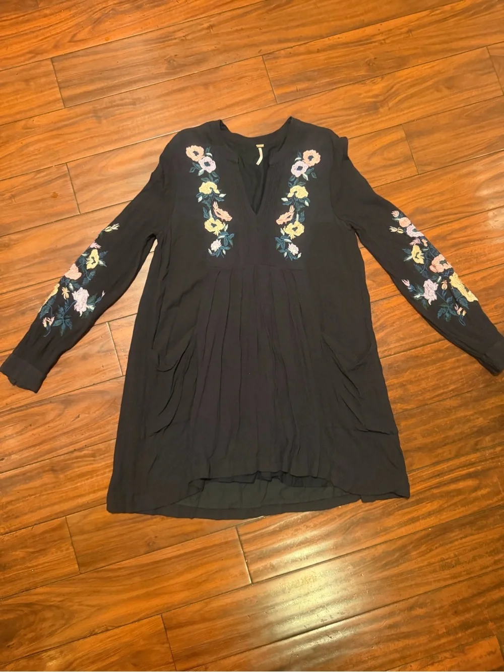 Free People Black Long Sleeve Floral Embroidered Tunic Dress